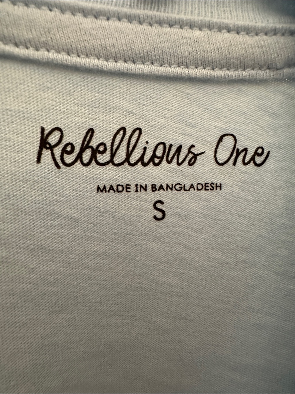 Blue Design Tee - Picture 3 of 4